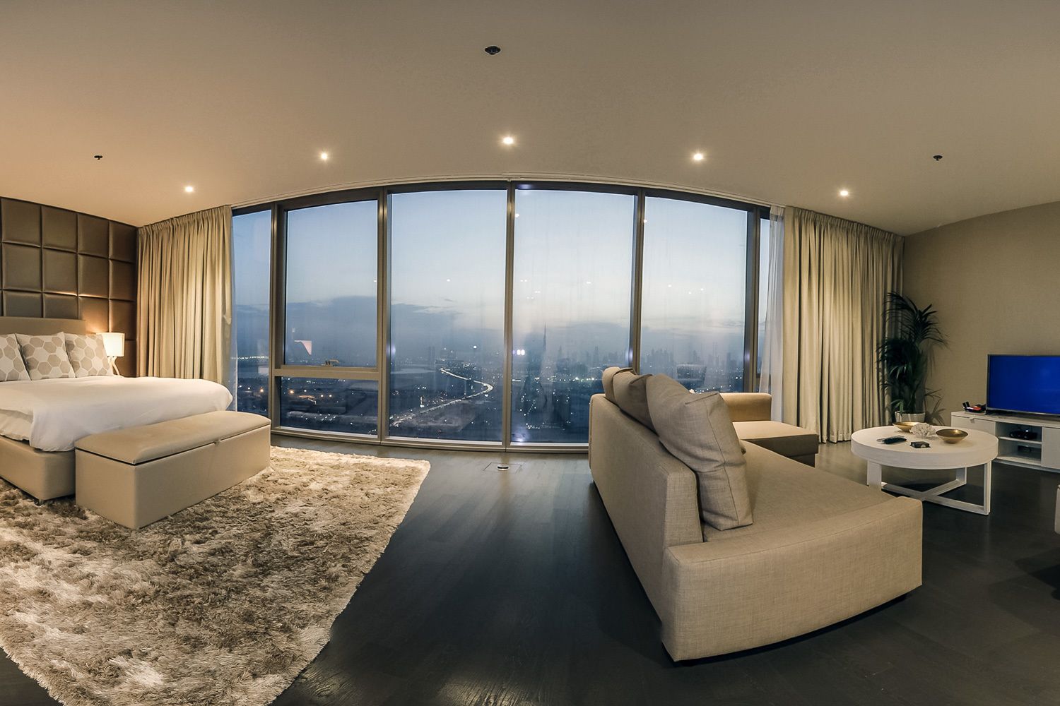 Shh - D1 Tower Apartments