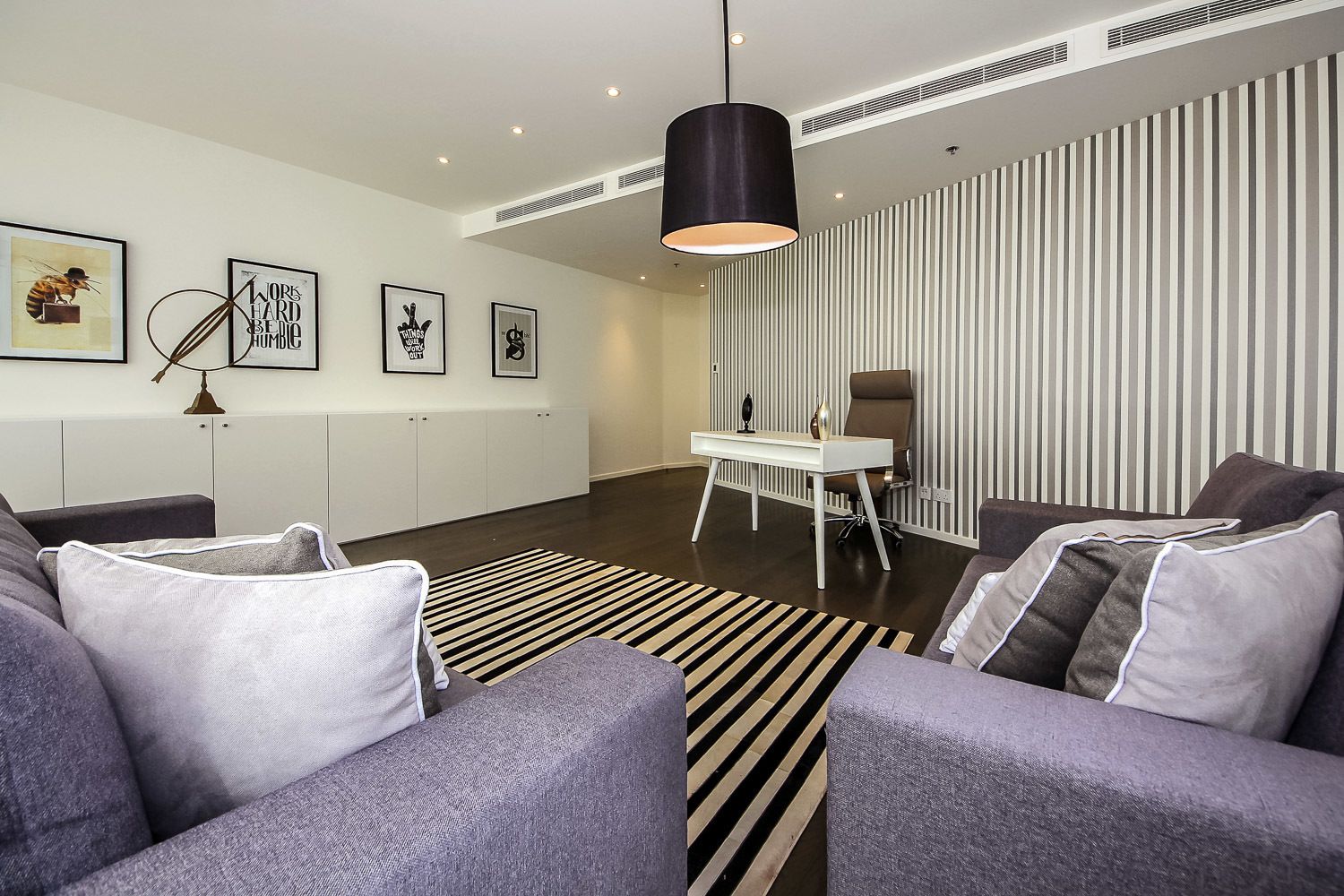 Shh - D1 Tower Apartments