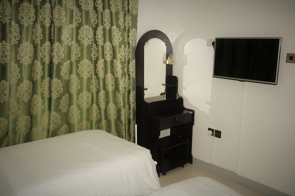 Sky Hotel Apartments