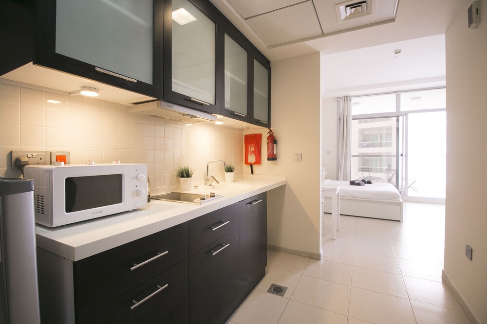 Skyview Tower by Higuests Vacation Homes