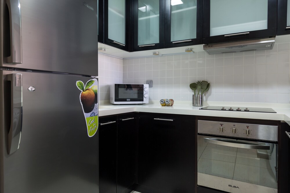 Skyview Tower by Higuests Vacation Homes