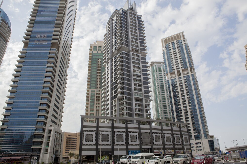 Skyview Tower by Higuests Vacation Homes