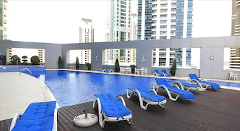 Skyview Tower by Higuests Vacation Homes