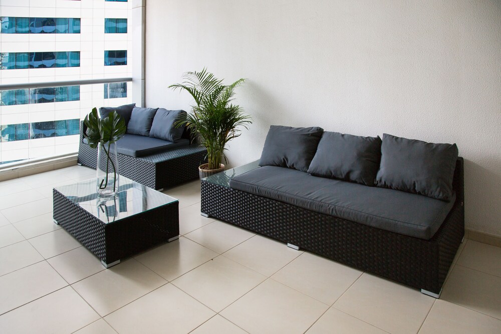 Skyview Tower by Higuests Vacation Homes