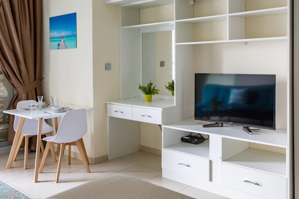 Skyview Tower by Higuests Vacation Homes