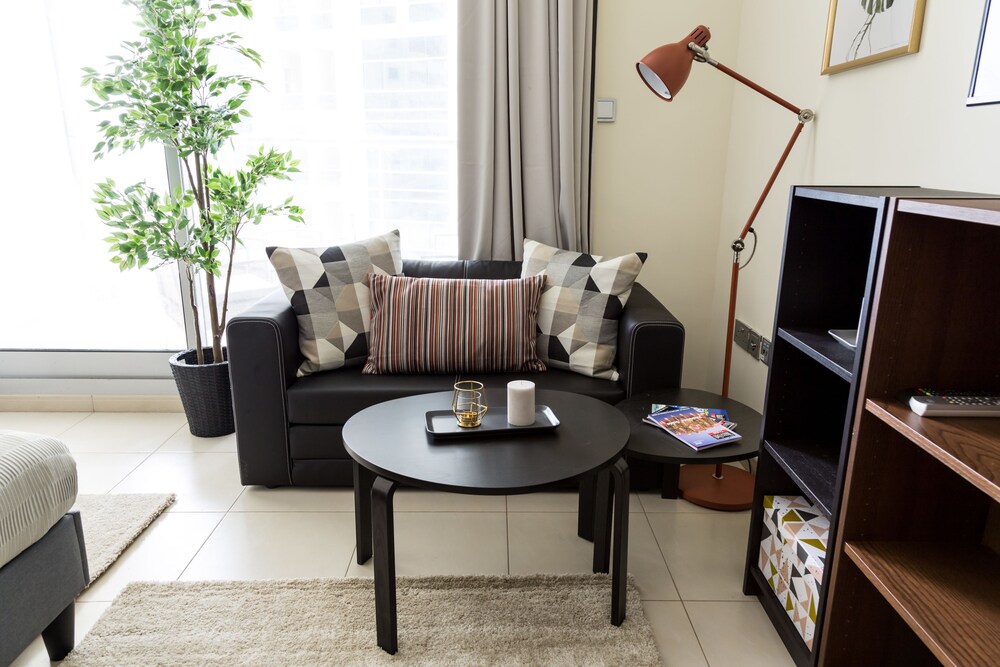 Skyview Tower by Higuests Vacation Homes