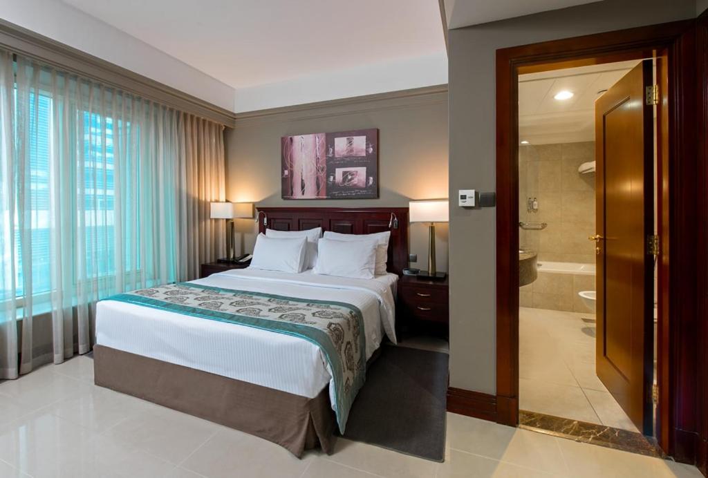 Somewhere Apartment Hotel
