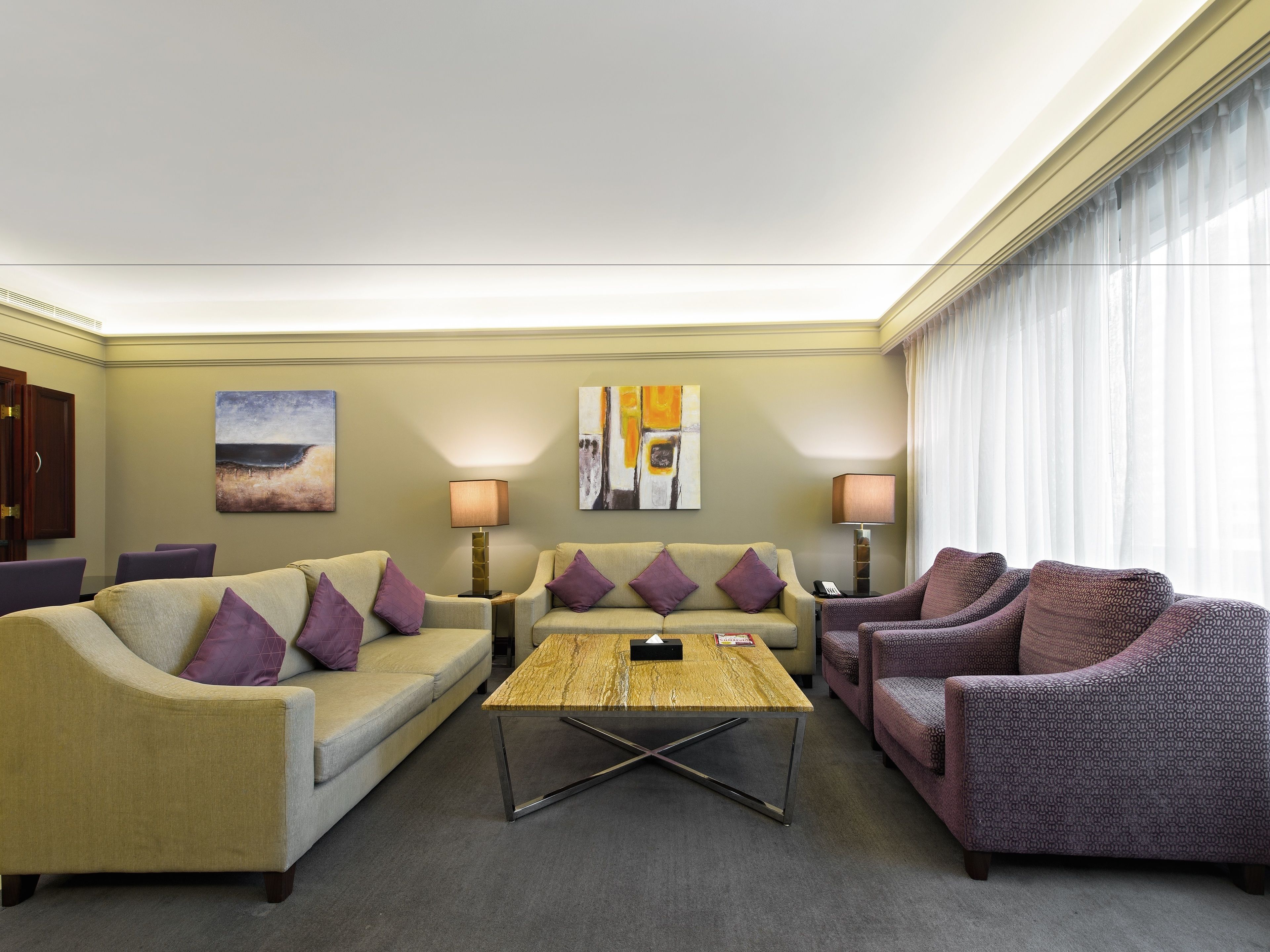 Somewhere Apartment Hotel
