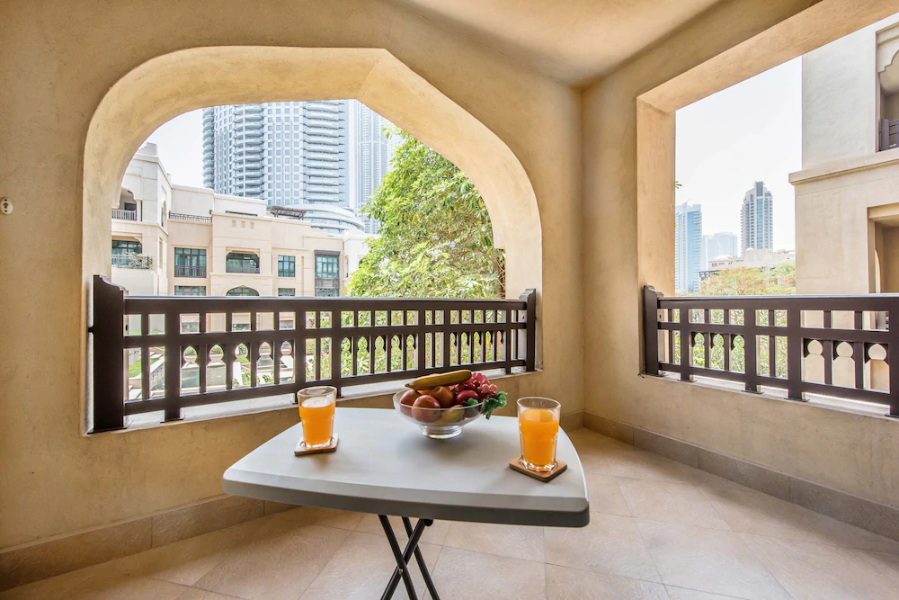 Souk Al Bahar Sahaa by Bnbme