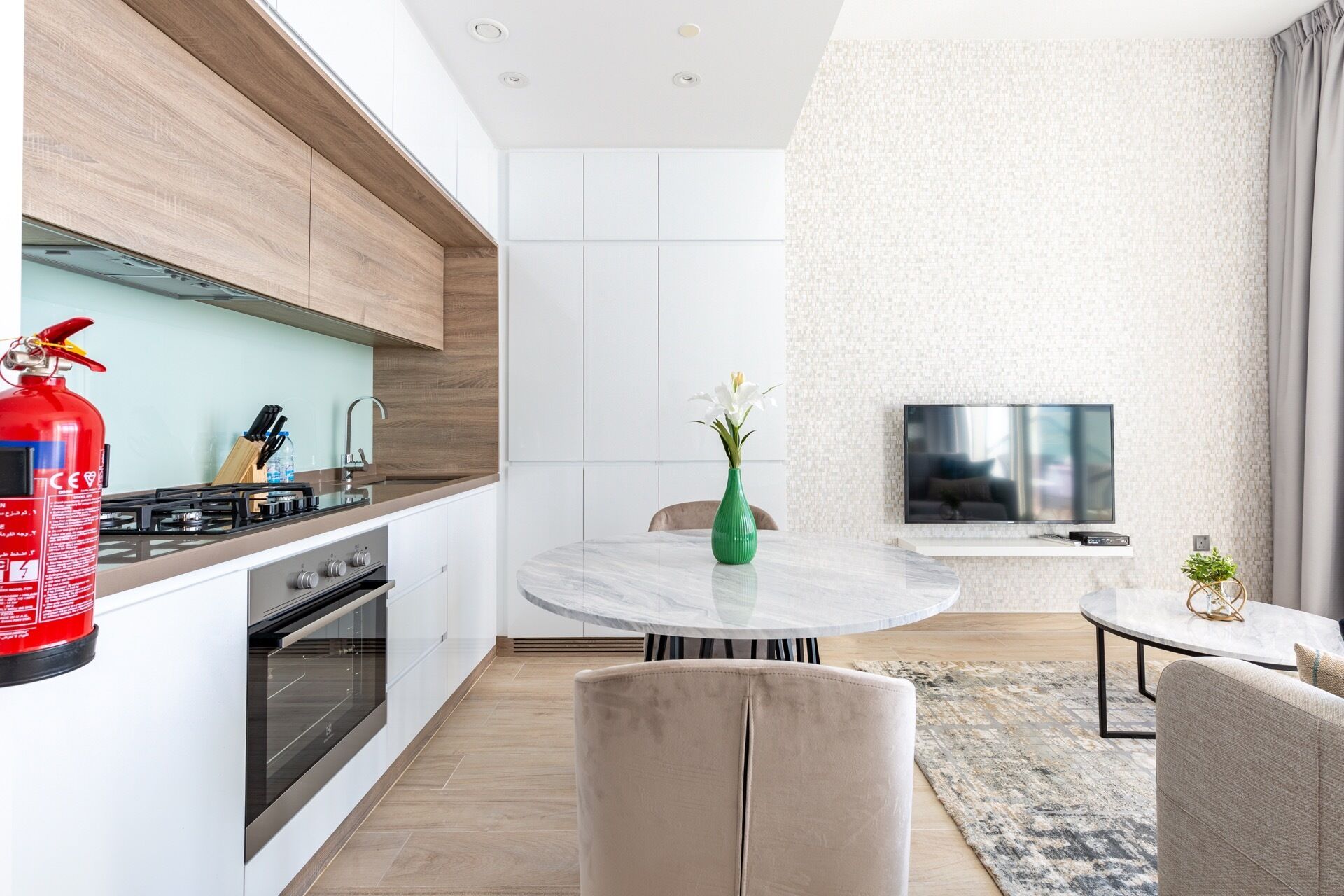 Spacious & Ornate Studio Apartment in the Famous Dubai Marina!