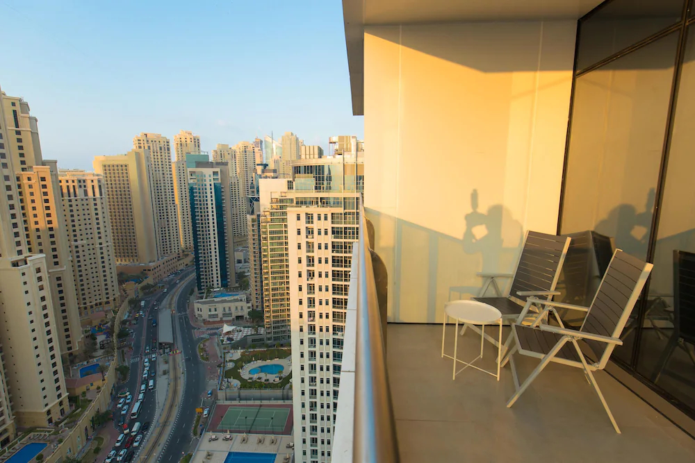 Sparkle Towers by Eden's Dubai
