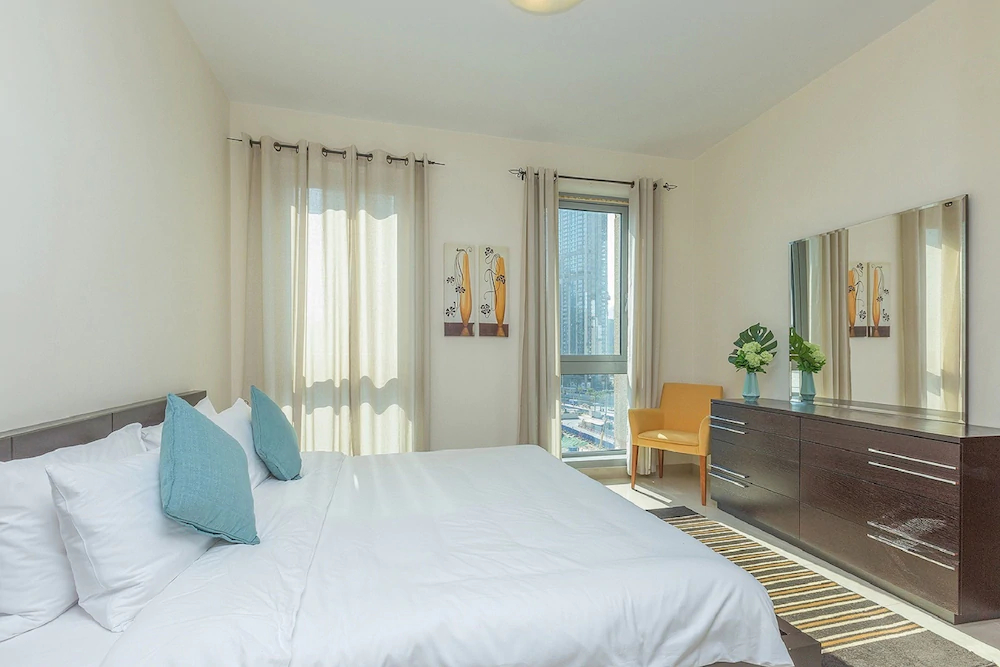 Standpoint Towers by Ease by Emaar