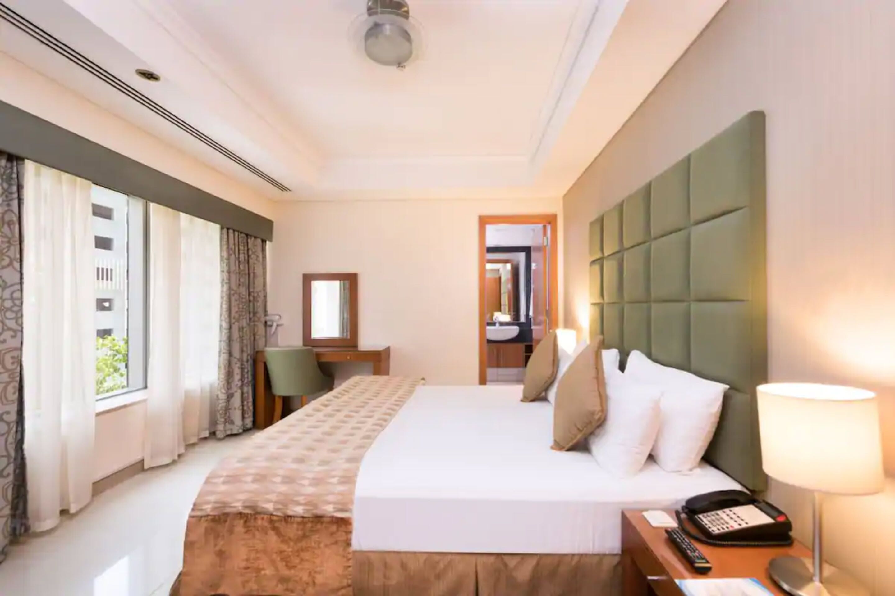 Staybridge Suites Dubai Financial Centre
