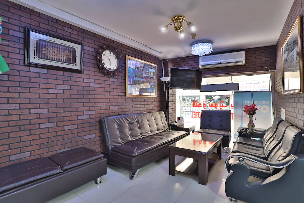 Sweet Palace Hotel by OYO Rooms