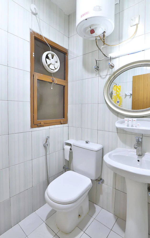 Sweet Palace Hotel by OYO Rooms
