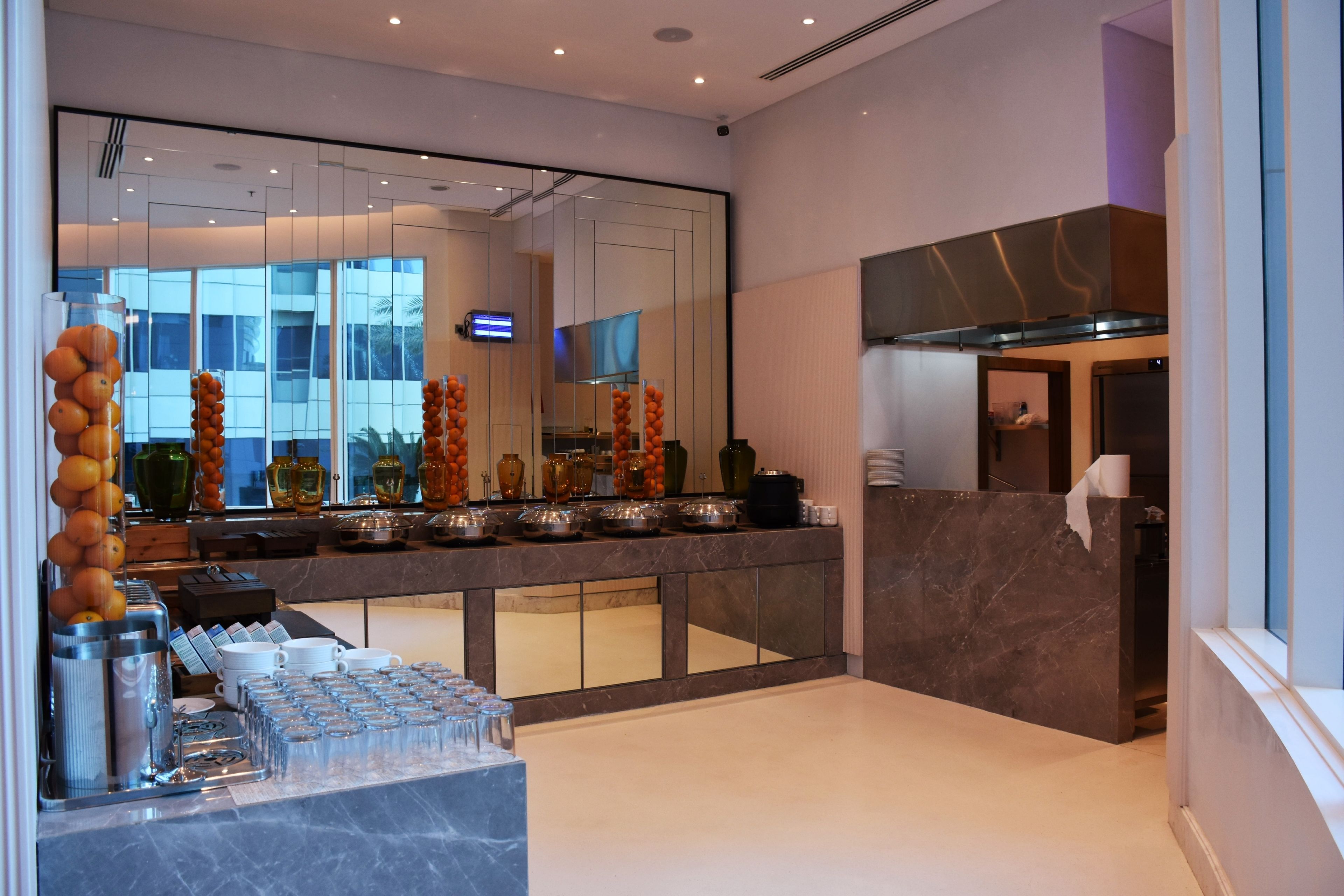 Tamani Marina Hotel and Hotel Apartment