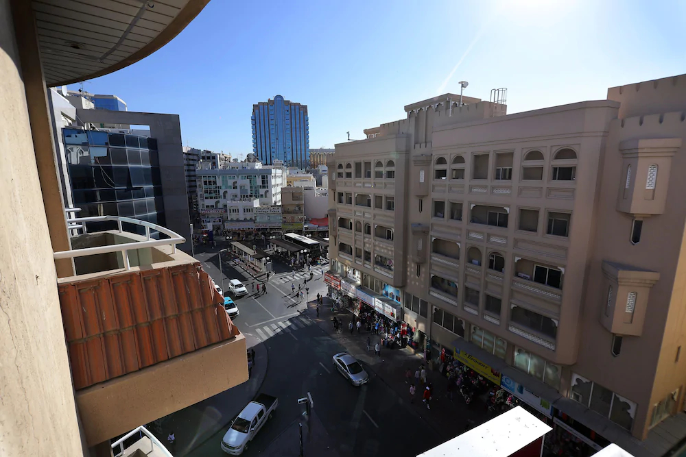 Tanha Hotel