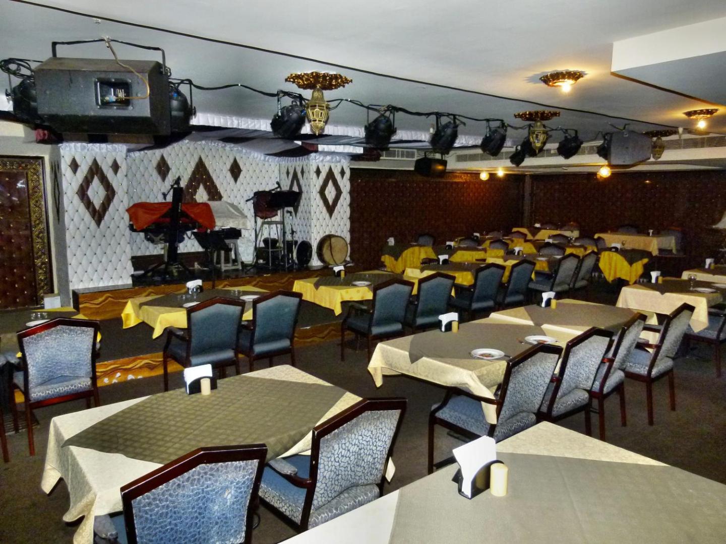 Knight Armour Hotel