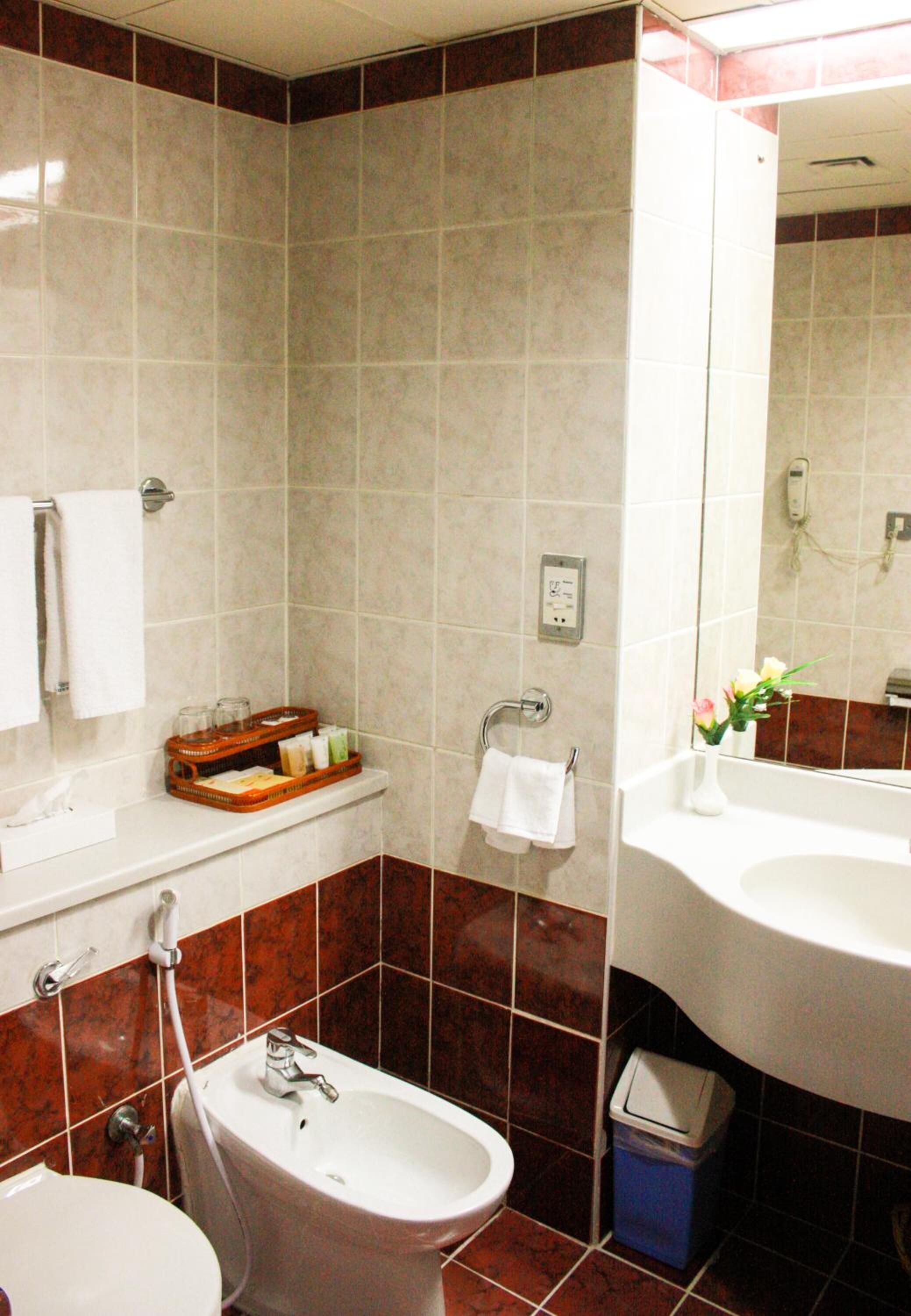 Knight Armour Hotel