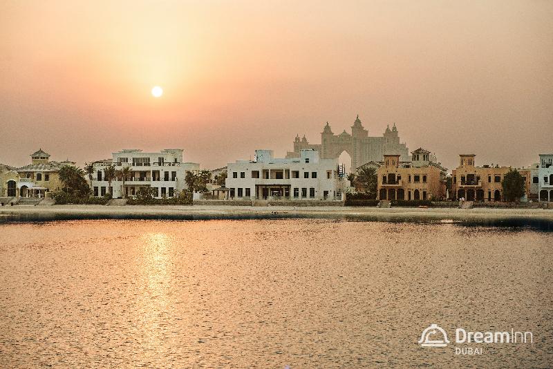 The Palm Jumeirah Villas by Dream Inn