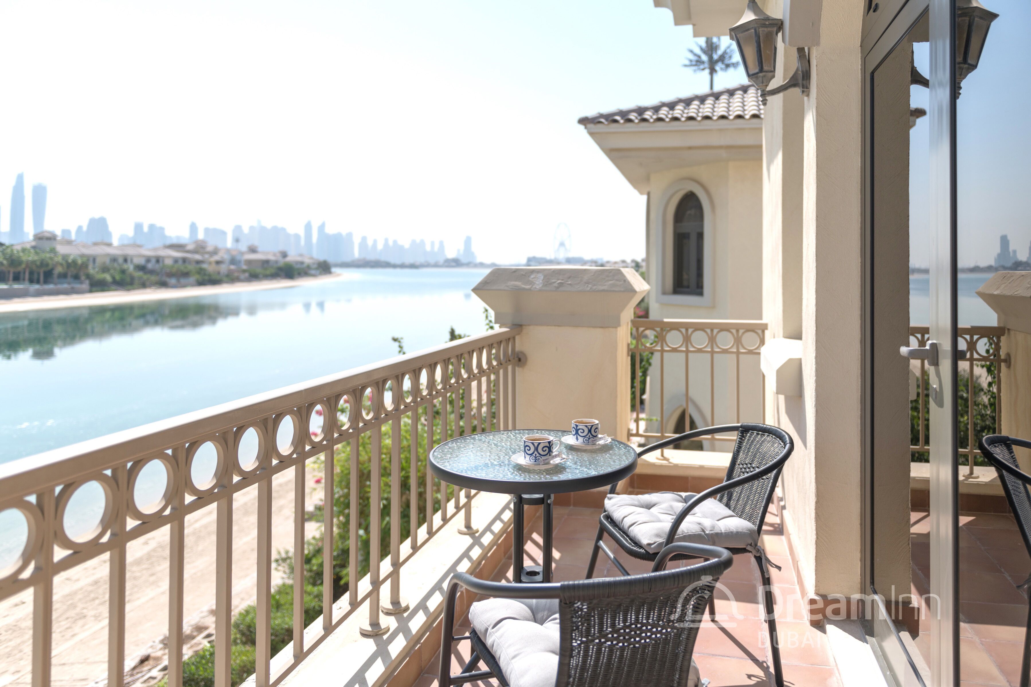 The Palm Jumeirah Villas - Frond O by Dream Inn Dubai