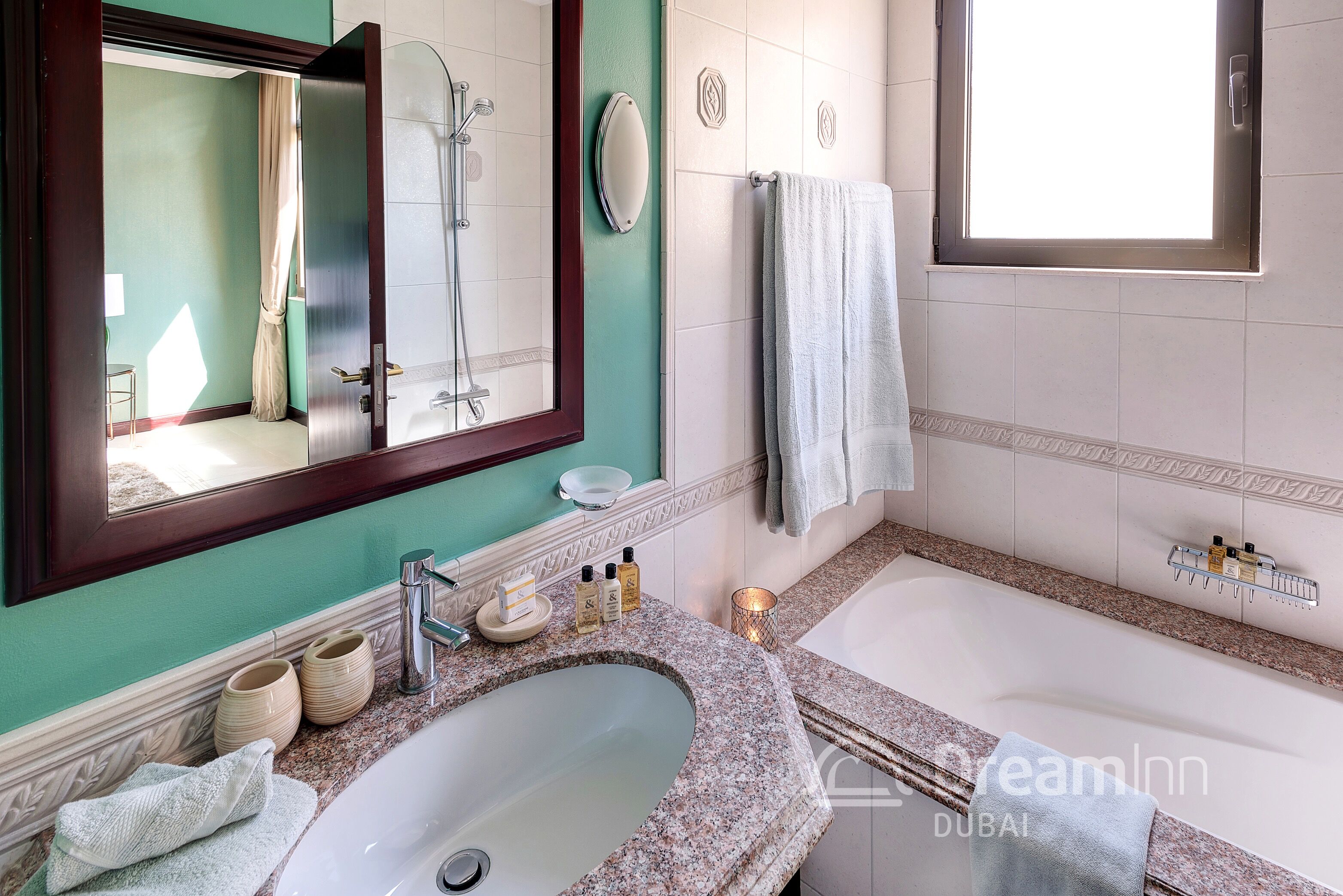The Palm Jumeirah Villas - Frond O by Dream Inn Dubai