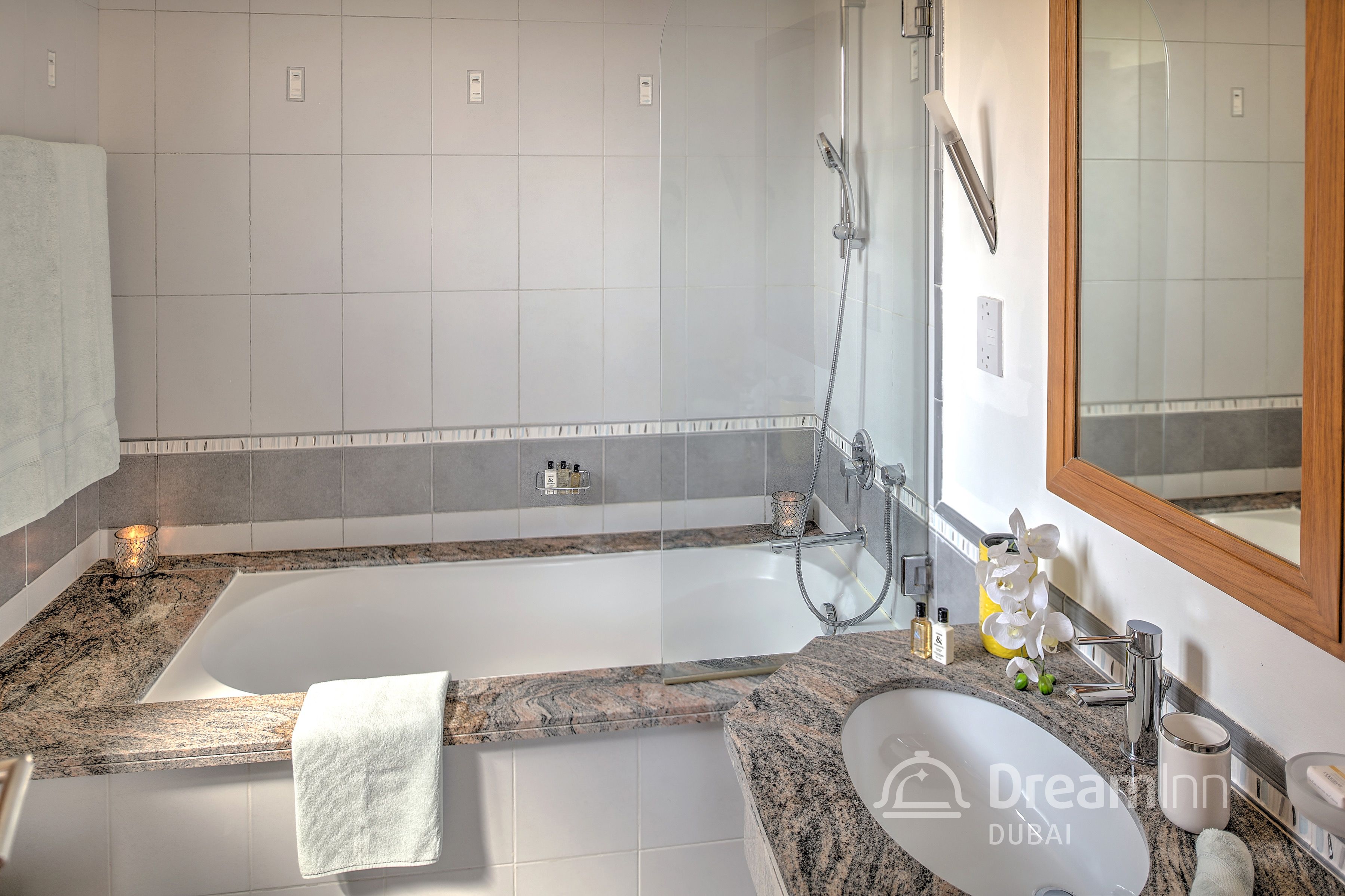 The Palm Jumeirah Villas - Frond O by Dream Inn Dubai