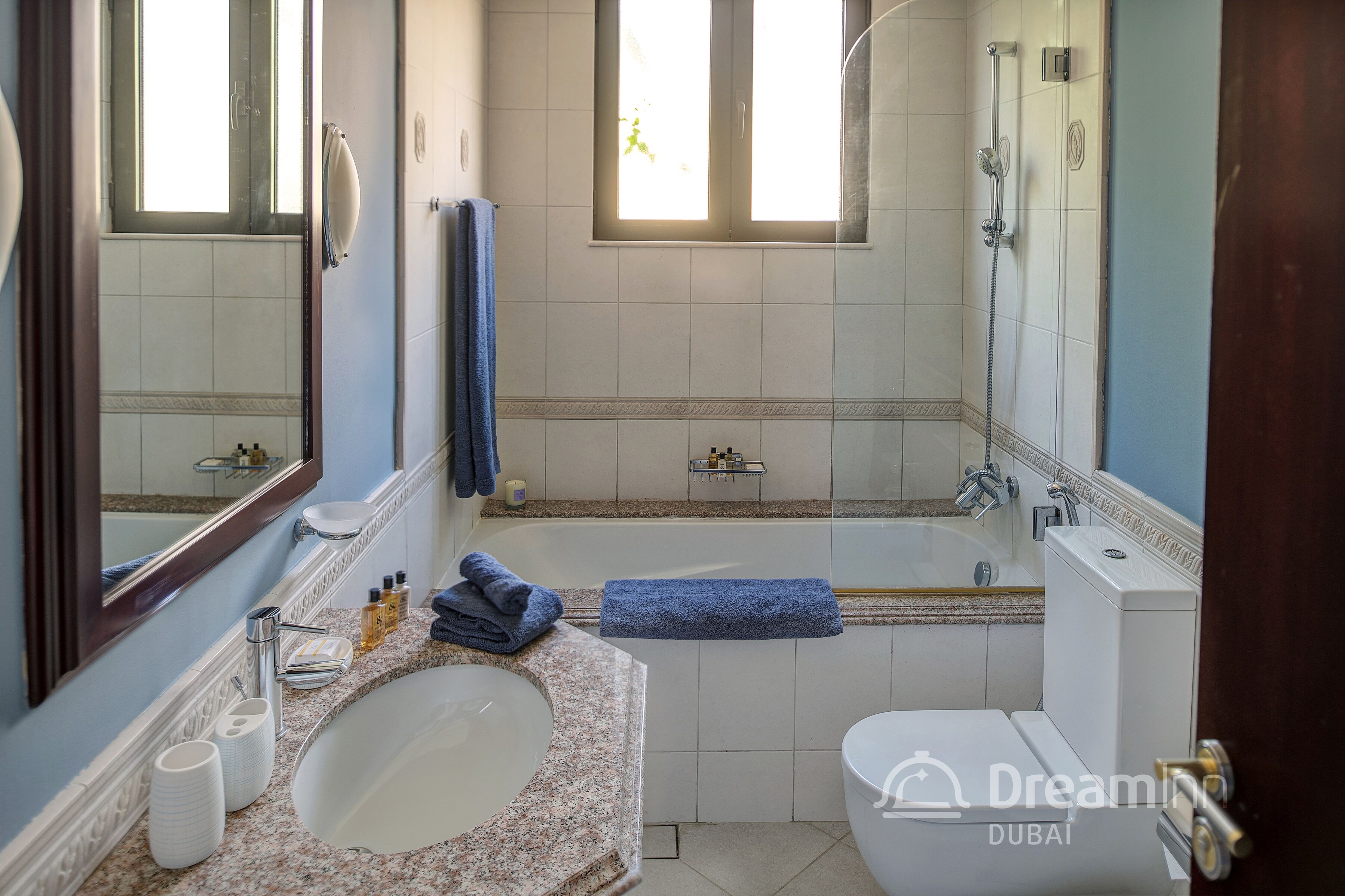 The Palm Jumeirah Villas - Frond O by Dream Inn Dubai