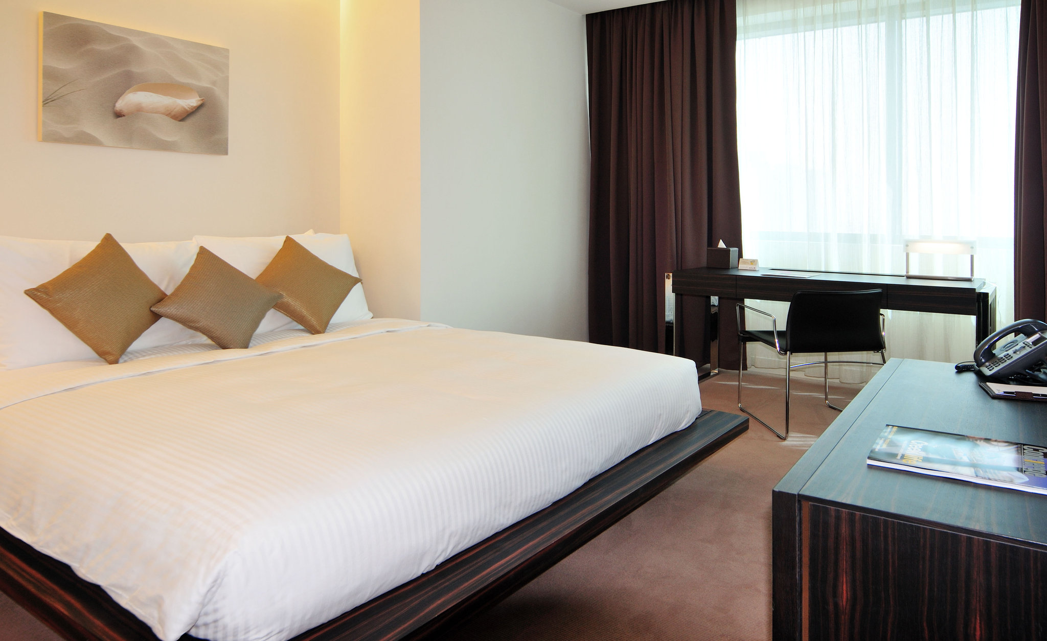 The Radisson Blu Residence, Dubai Marina