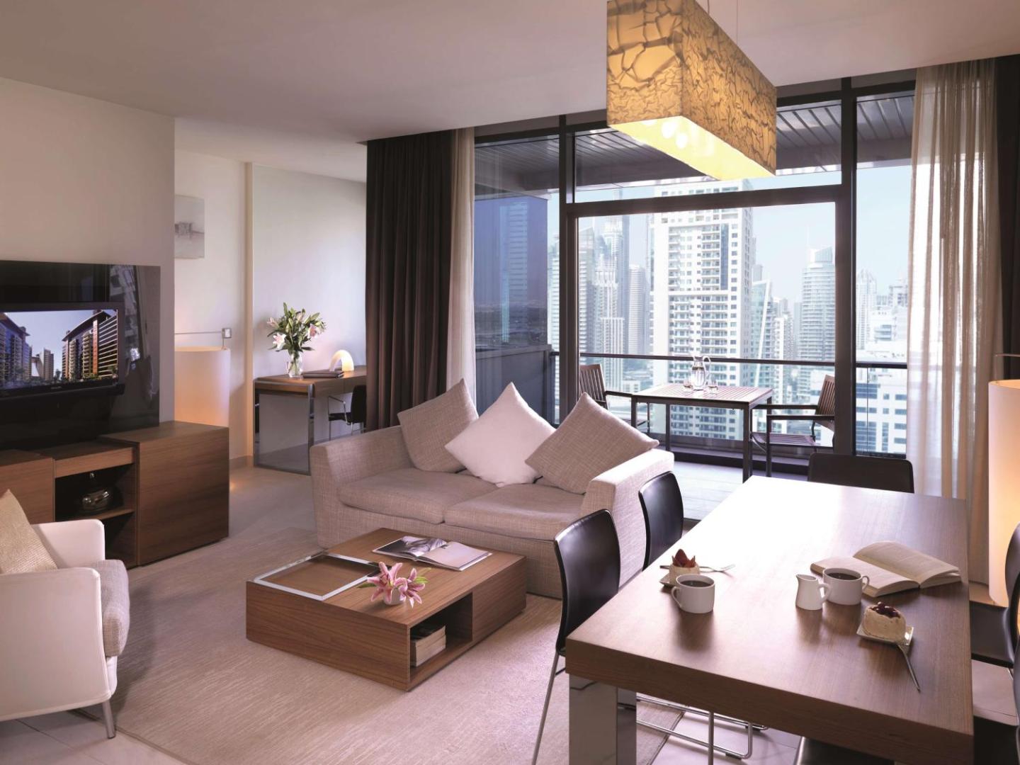 The Radisson Blu Residence, Dubai Marina