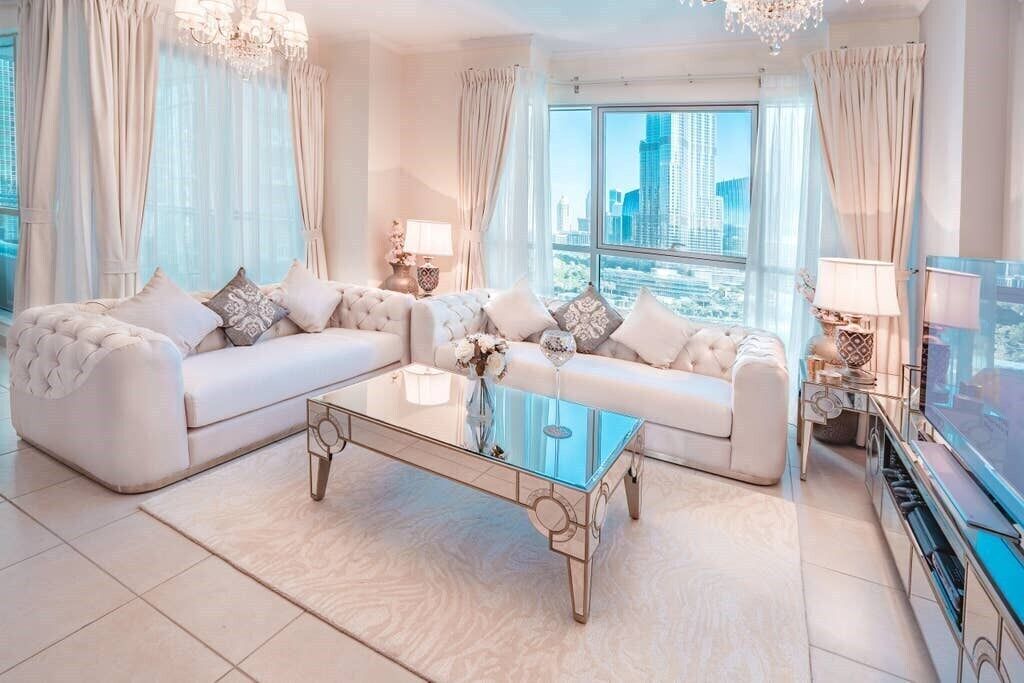 The Residences 5 by Elite Royal Apartments