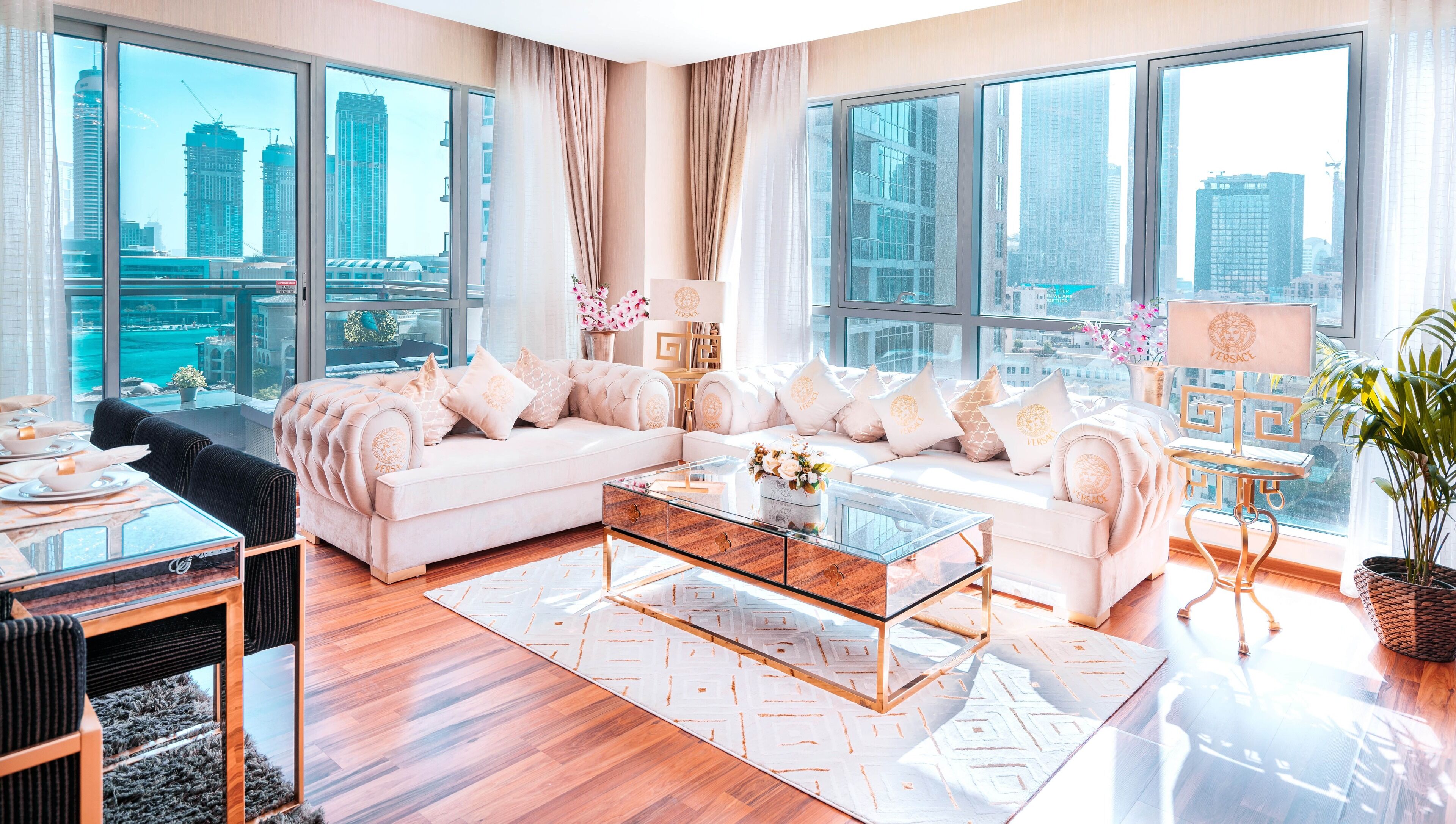 The Residences 5 by Elite Royal Apartments