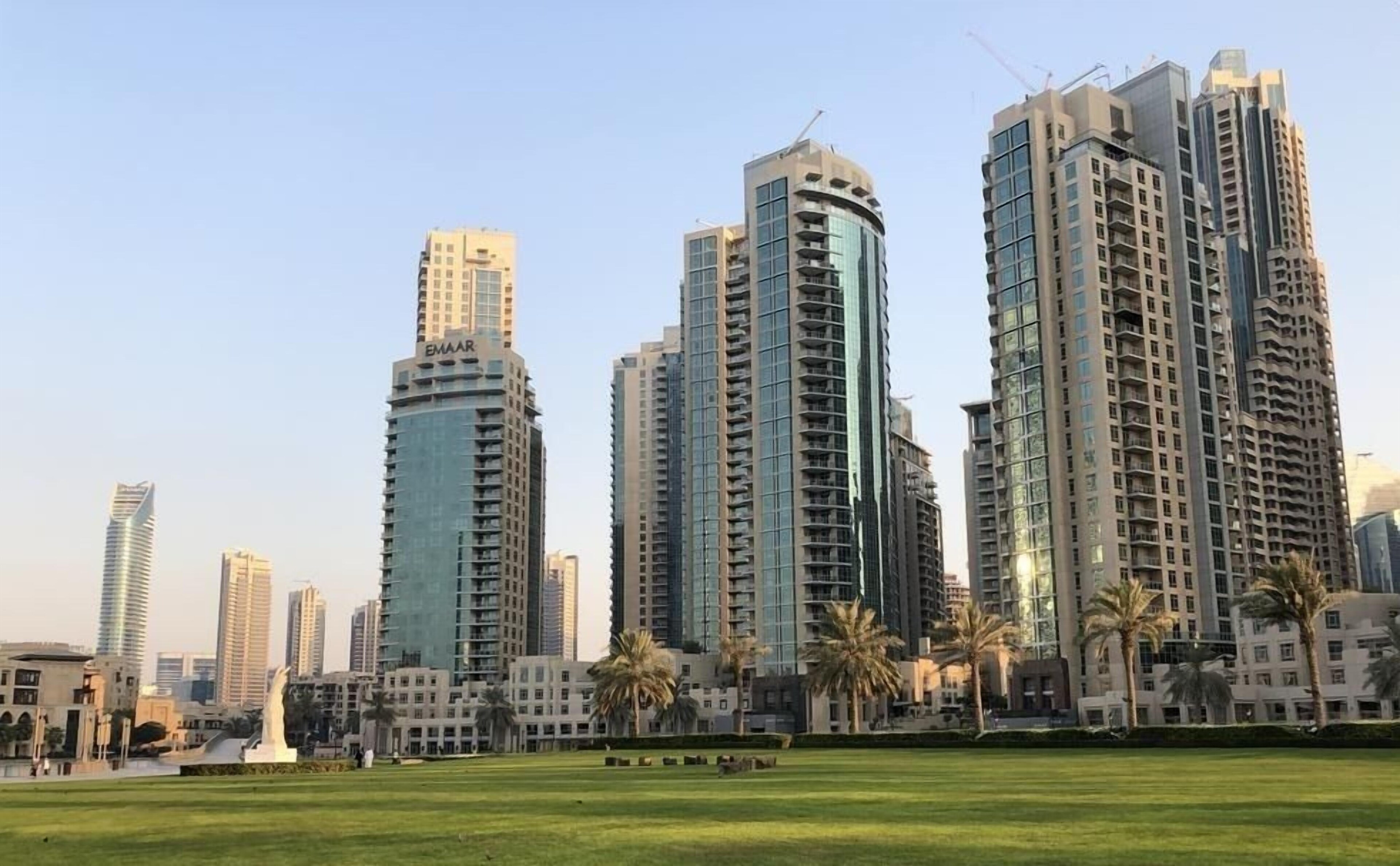 The Residences 5 by Elite Royal Apartments