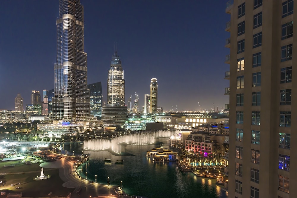 The Residences 8