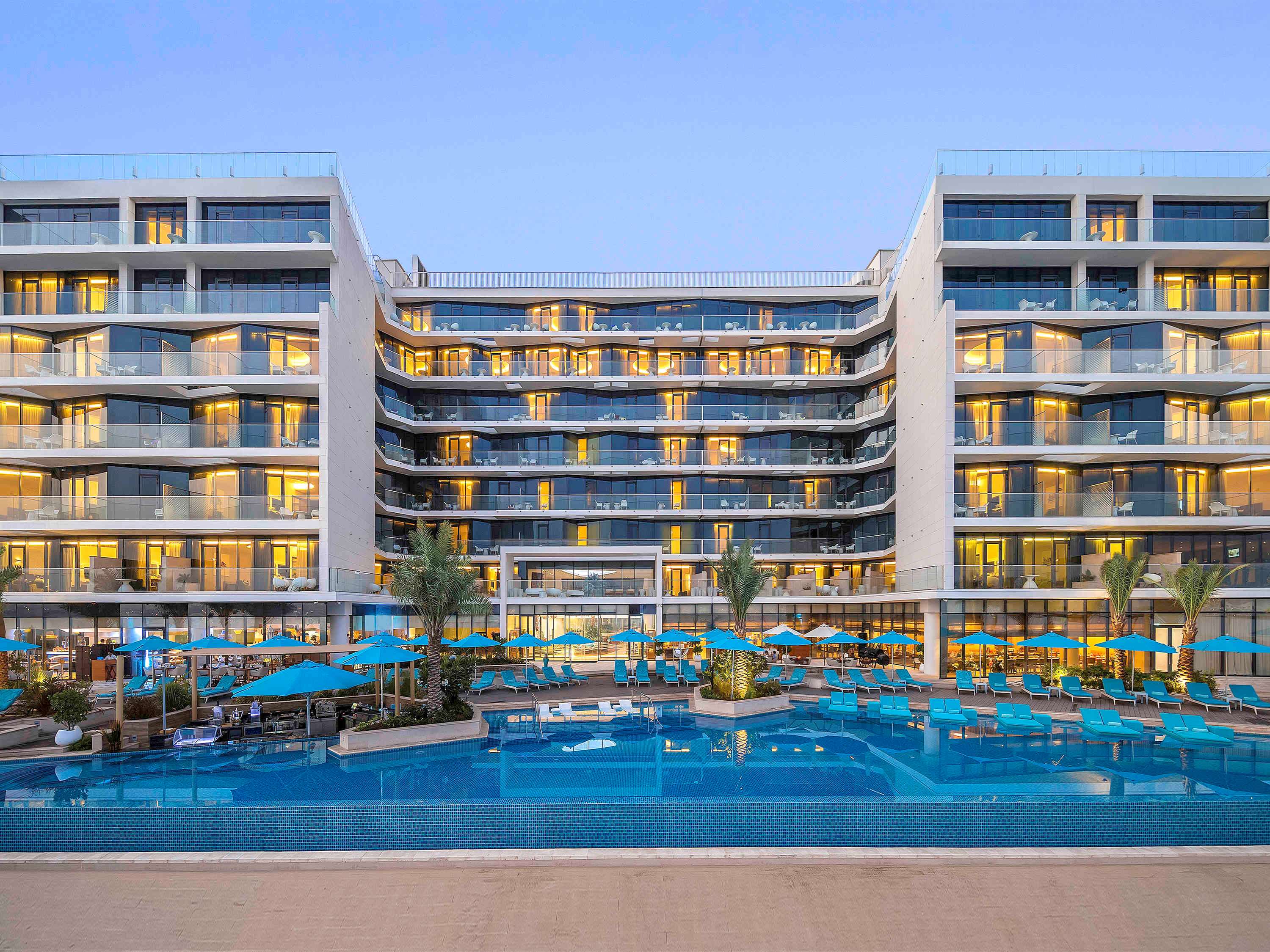 The Retreat Palm Dubai MGallery by Sofitel