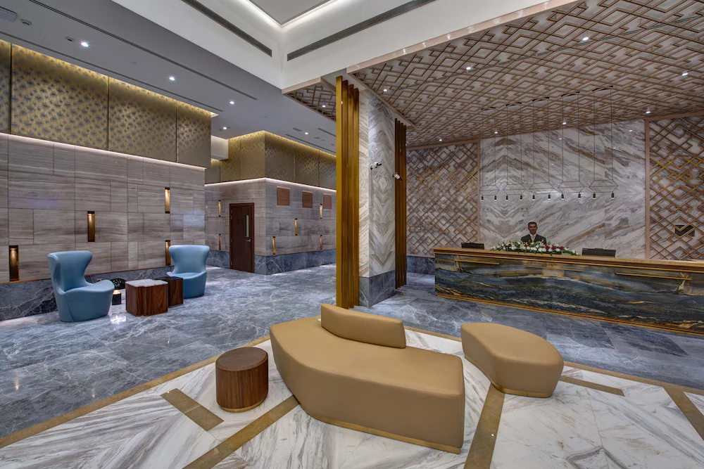 The S Hotel