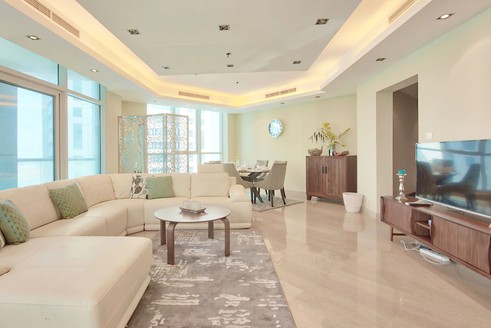 The Torch by Luton Vacation Home