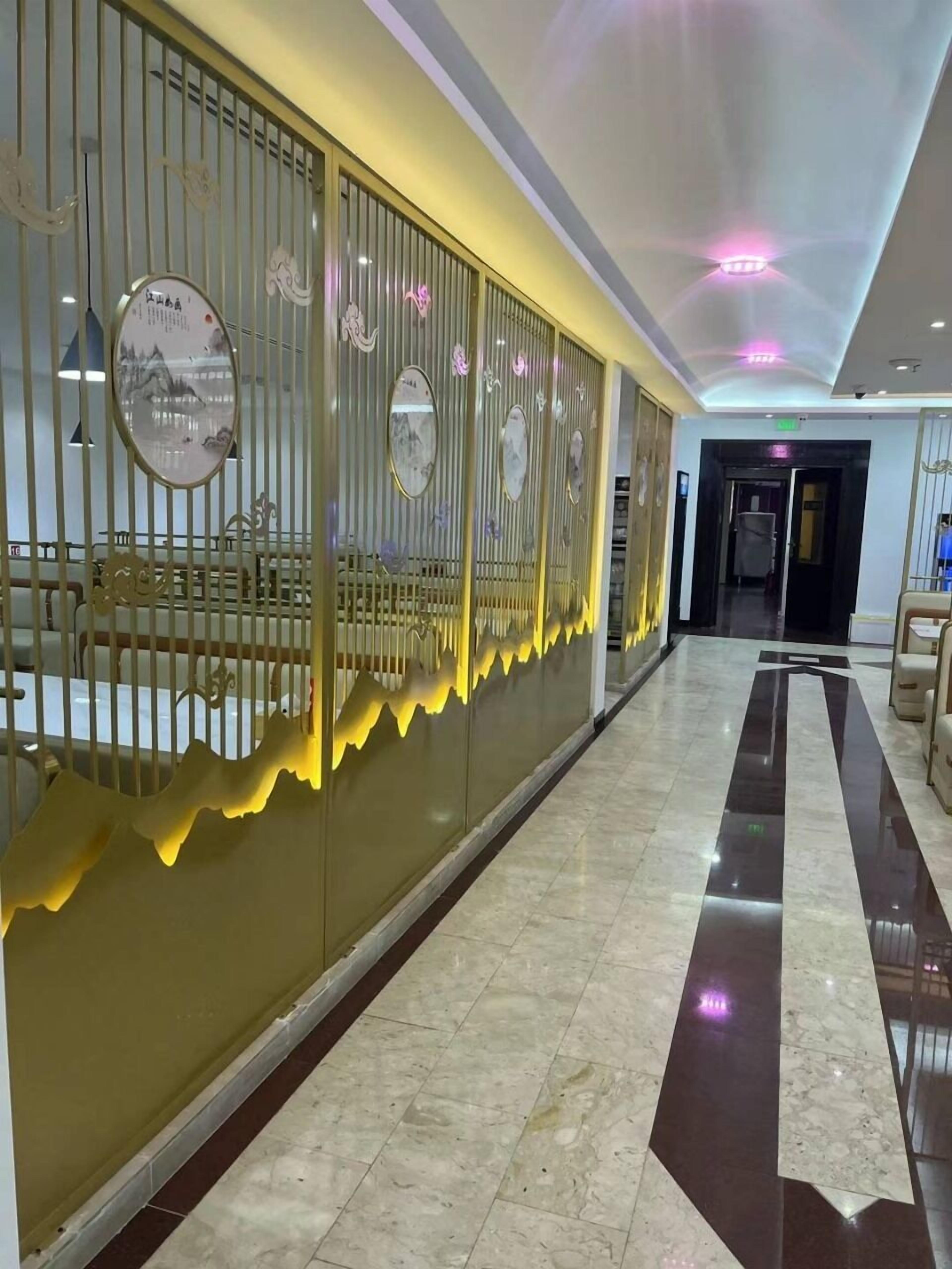 Three 888 Hotel