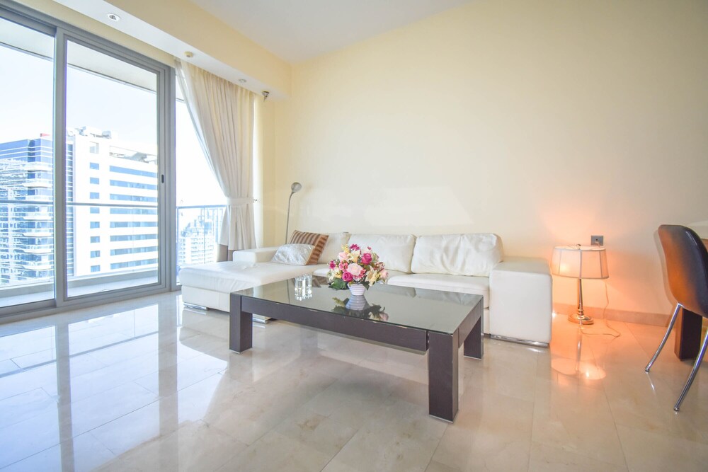 Trident Grand Residence by Airbetter