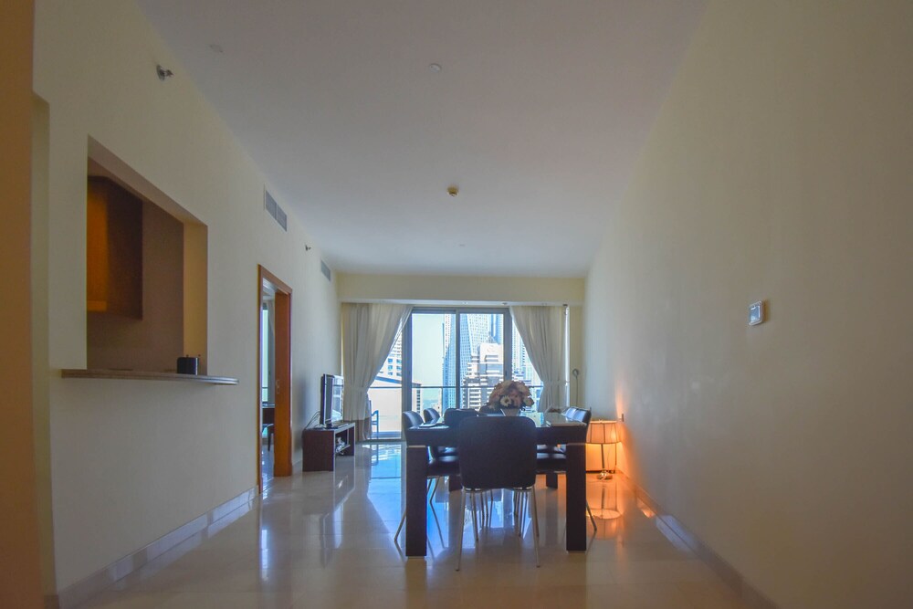 Trident Grand Residence by Airbetter