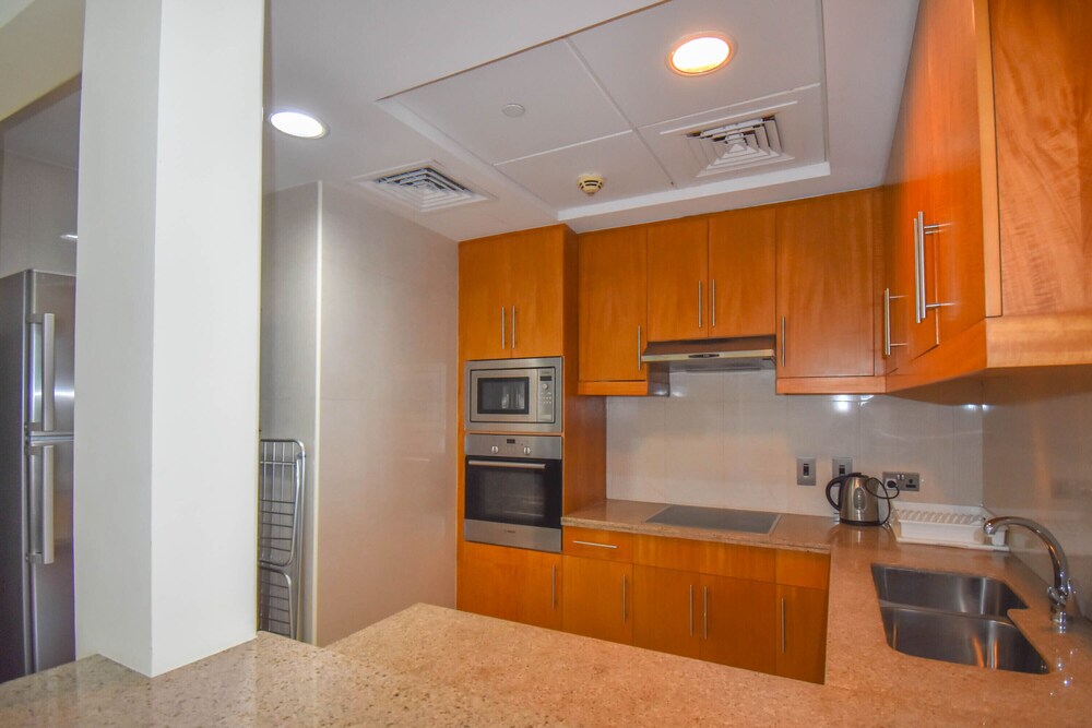 Trident Grand Residence by Airbetter