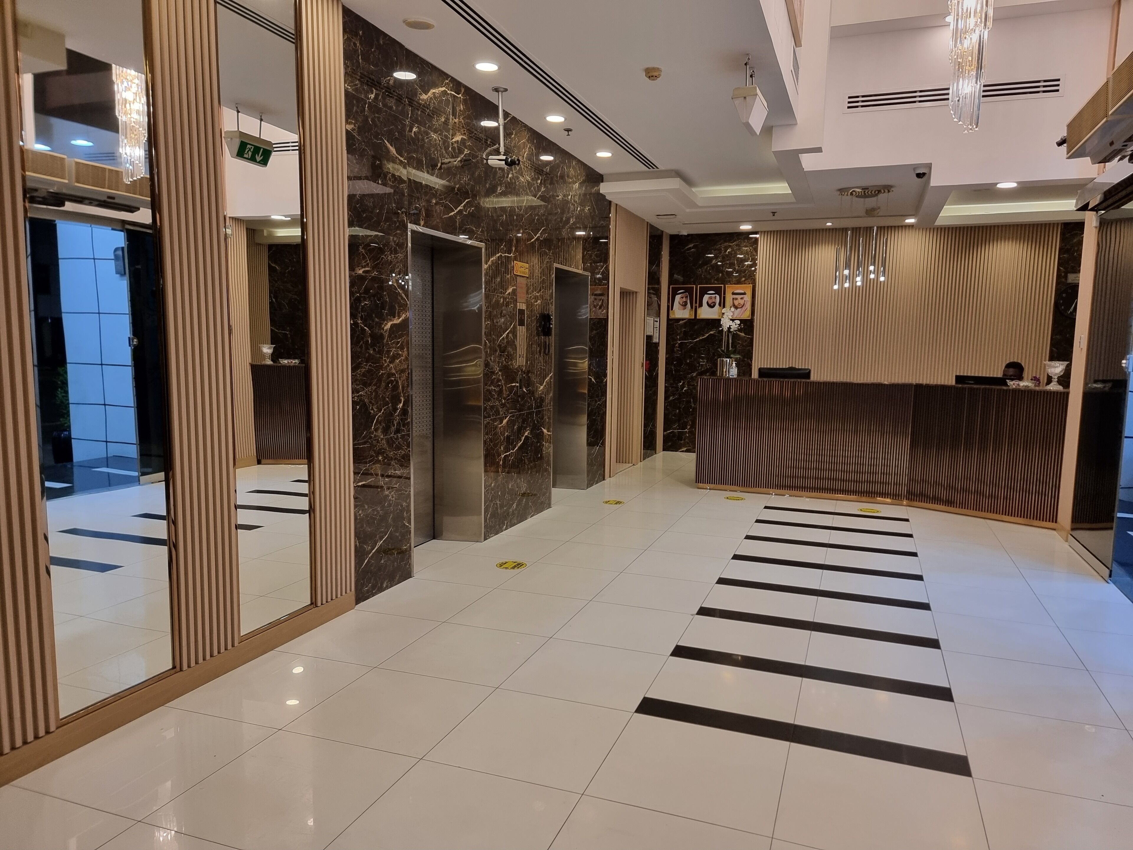 Vista City Hotel