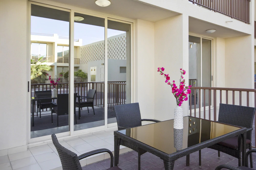 Waikiki Townhouses by Bespoke Residences