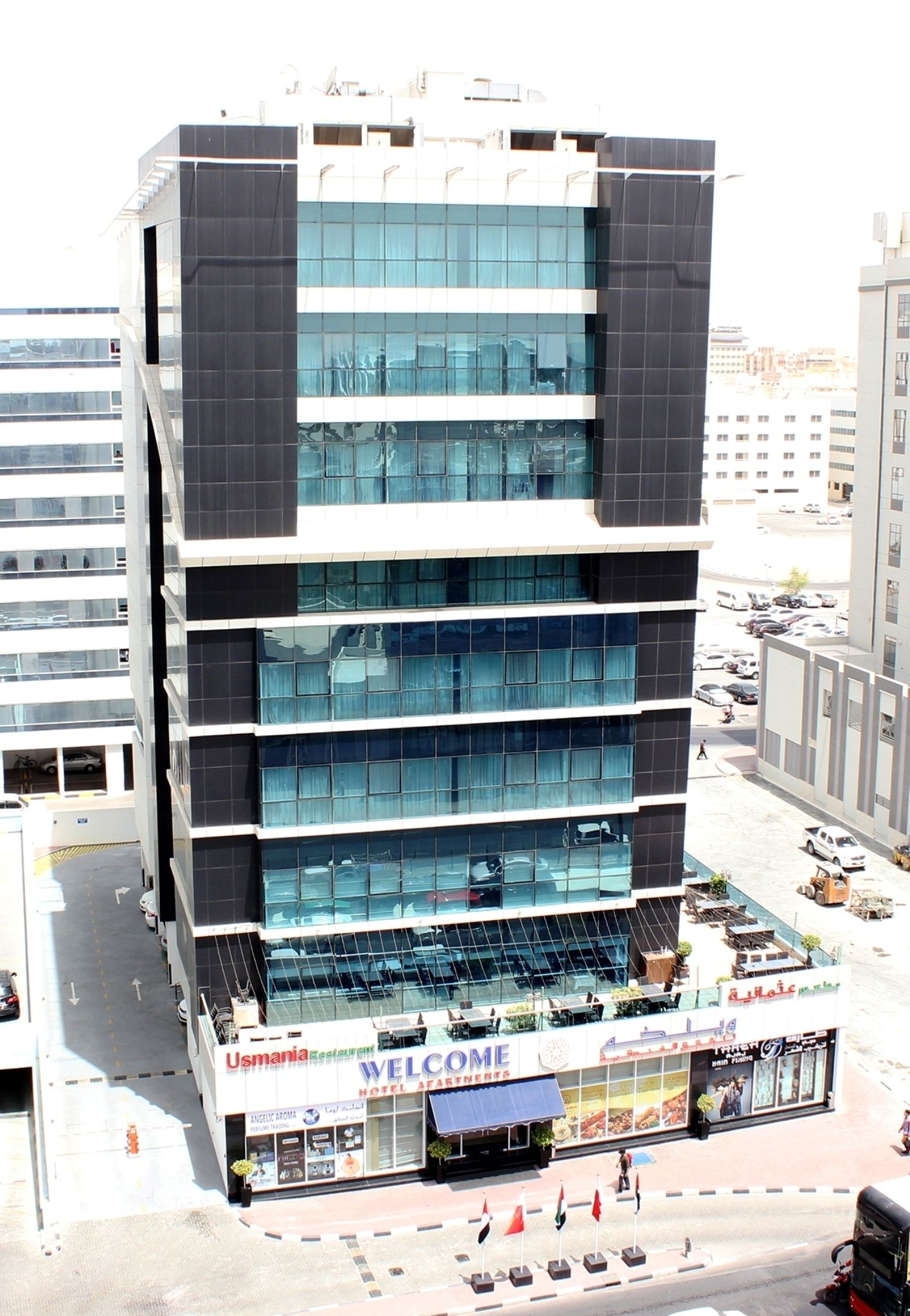 Vista Hotel Apartments Deluxe