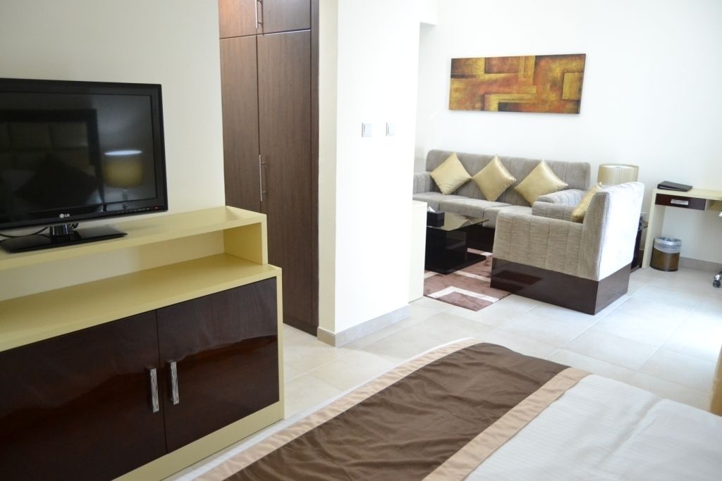 Vista Hotel Apartments Deluxe