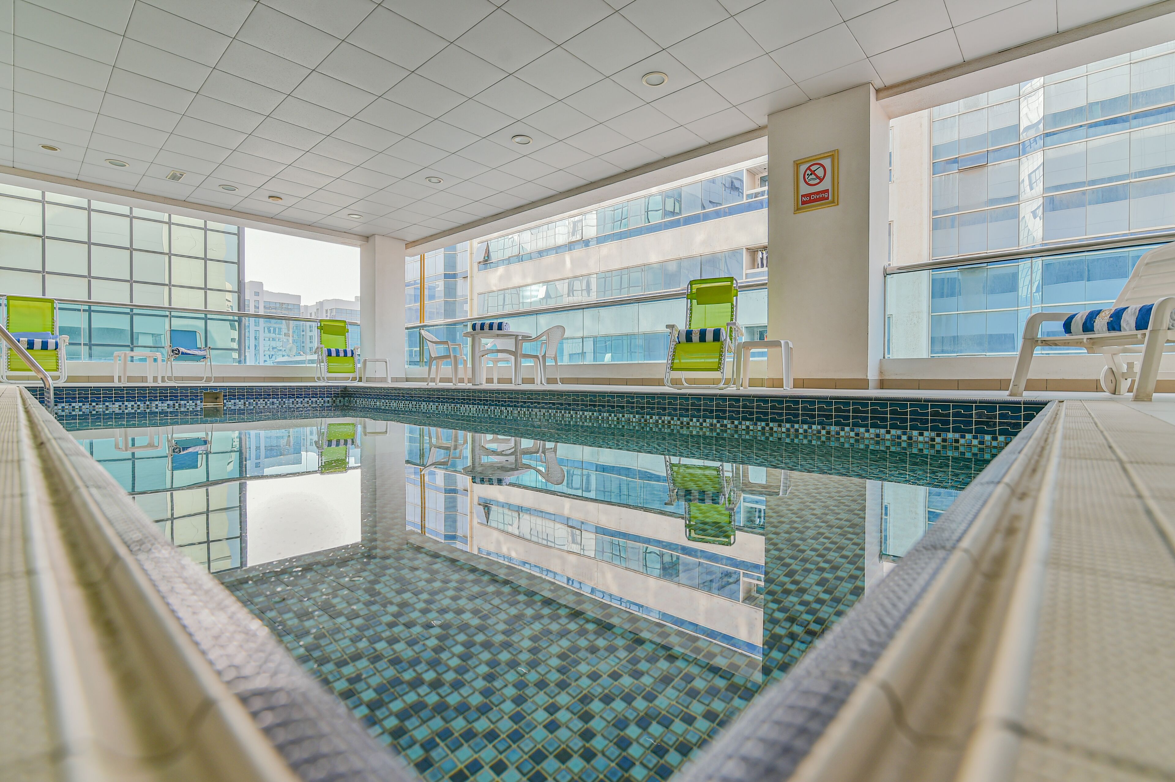 Vista Hotel Apartments Deluxe