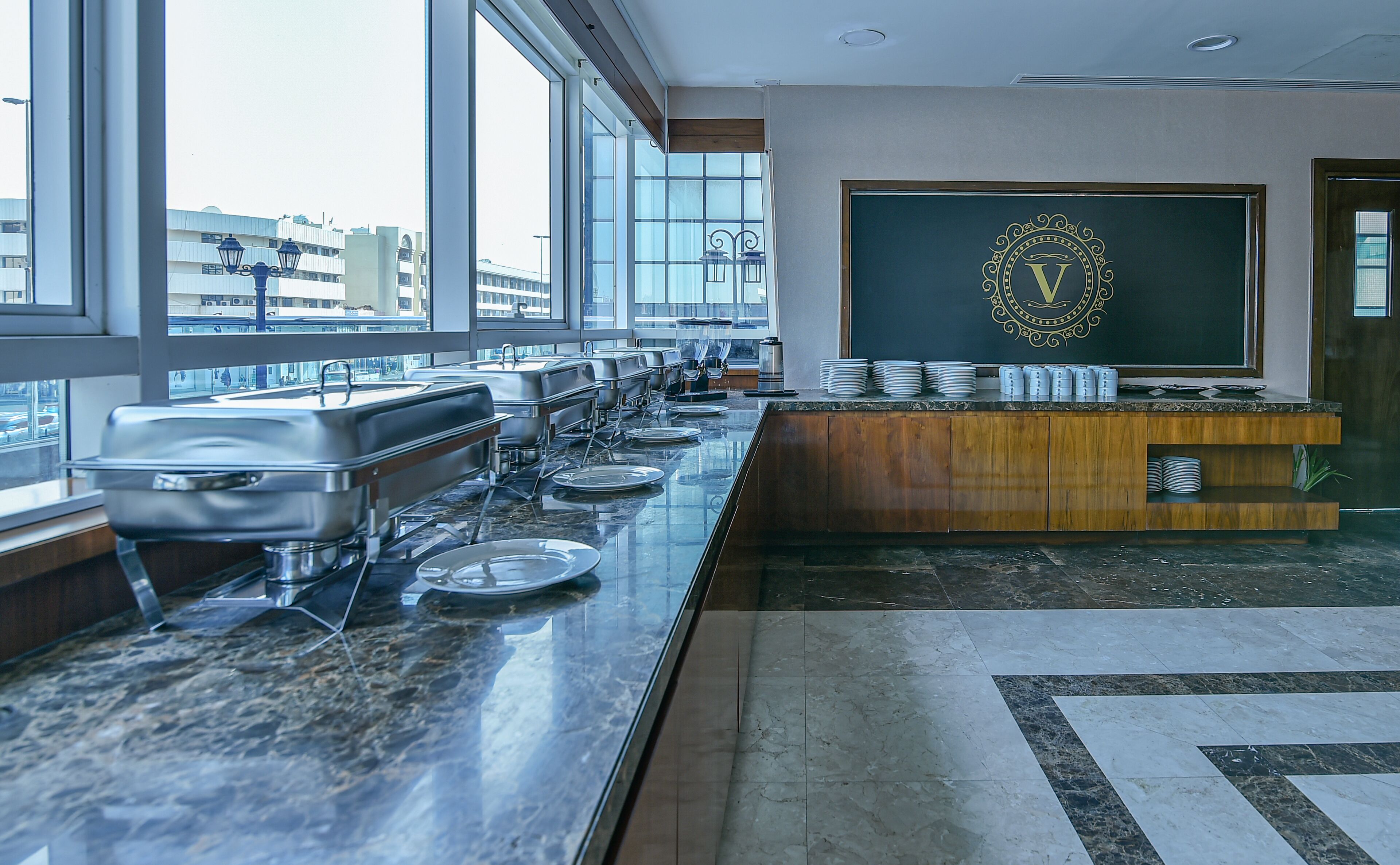 Vista Hotel Apartments Deluxe