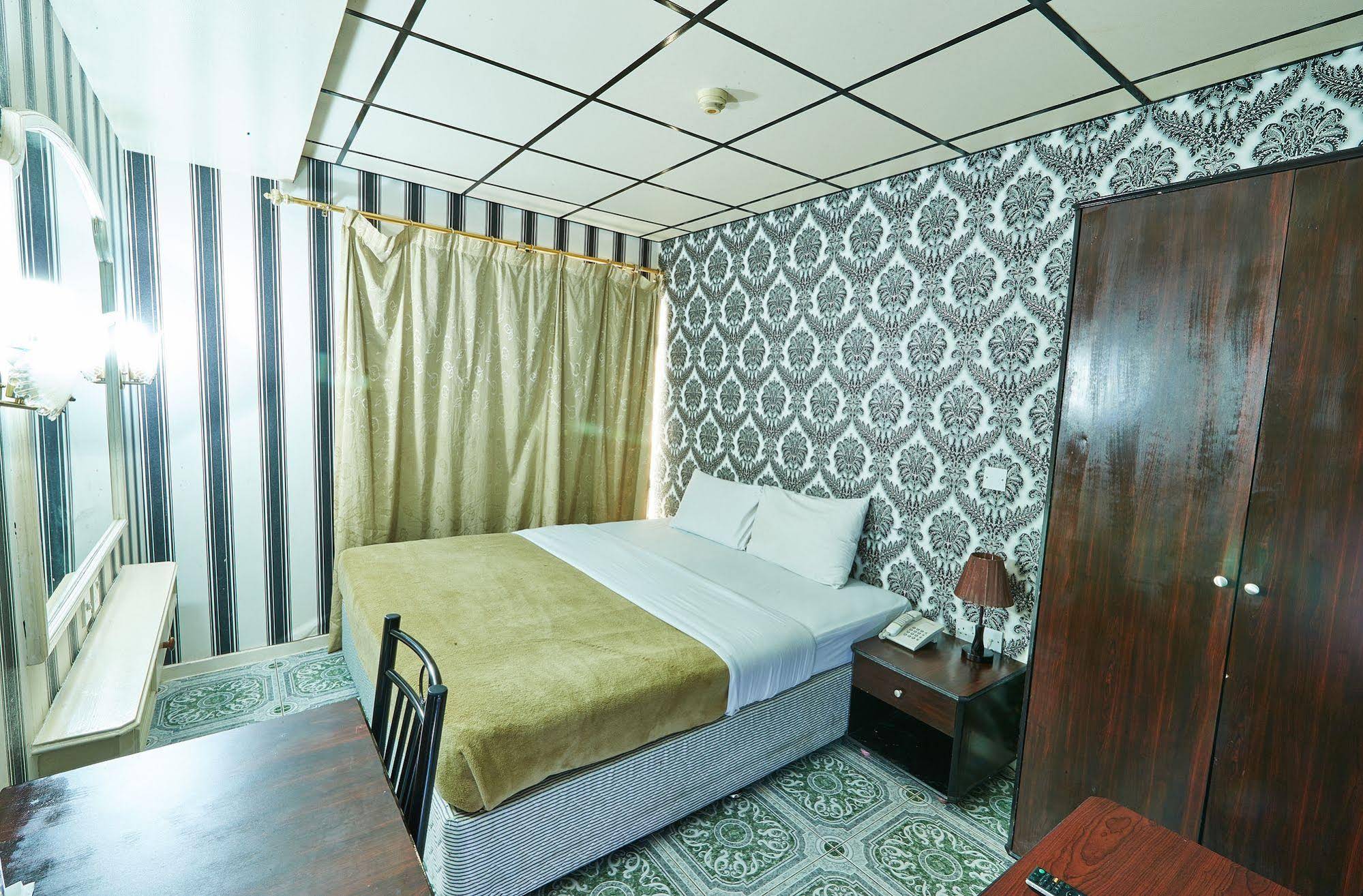 West Hotel