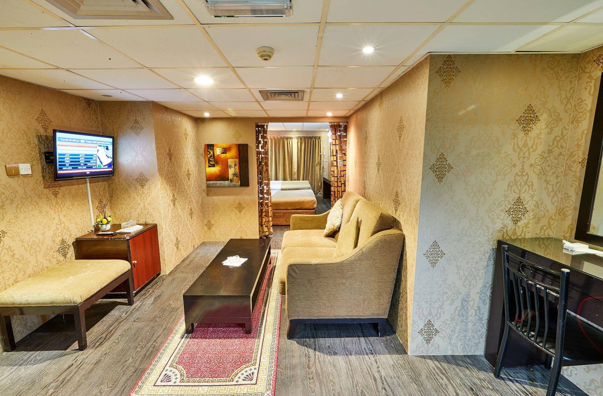 West Hotel