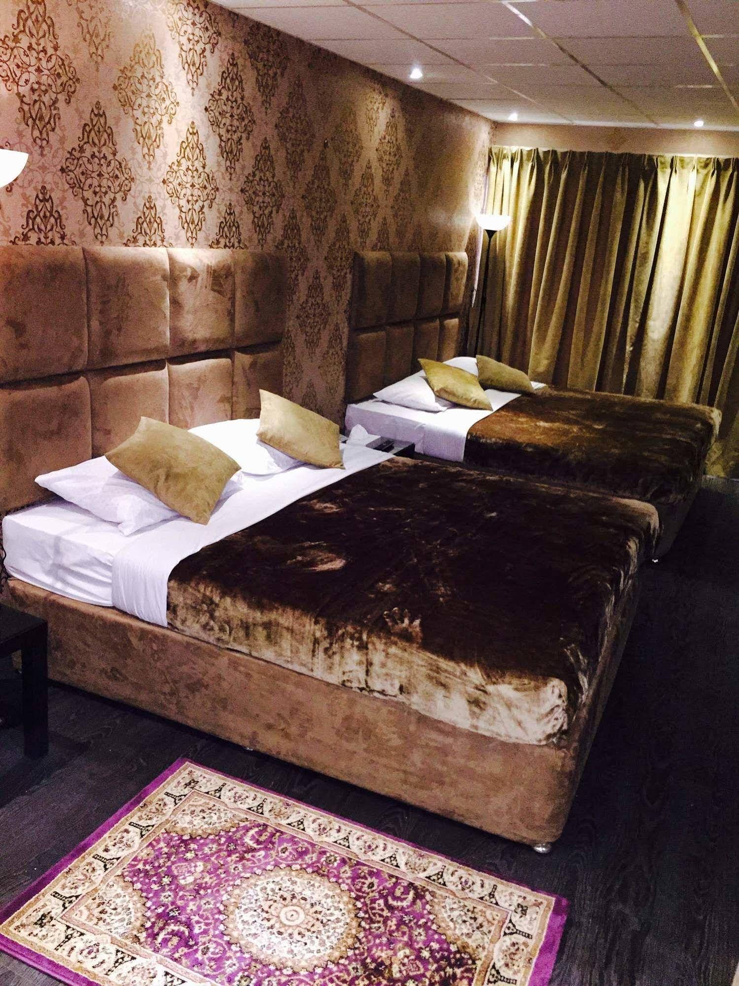 West Hotel